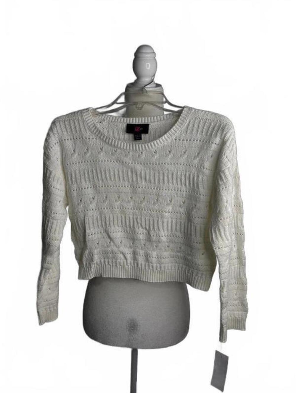 IZ girl buyer Girls sweater nwt